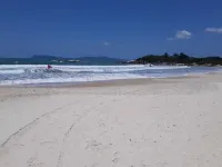 Apartment on the beach in Palmas do arvoredo 200 m from the beach