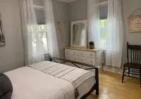 "Lisette's on Long Hill", cozy with boho charm