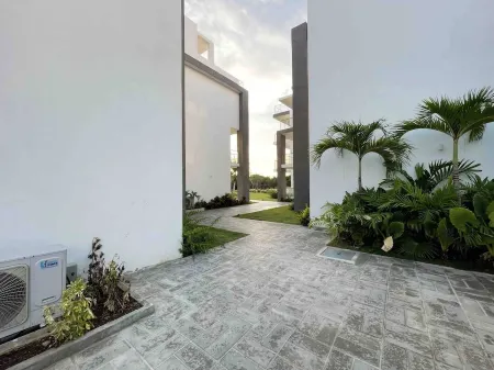 Discover comfort in our Punta Cana apartment. Welcome to Tropical Haven Отели рядом с достопримечательностью «Экологический парк Indigenous Eyes»