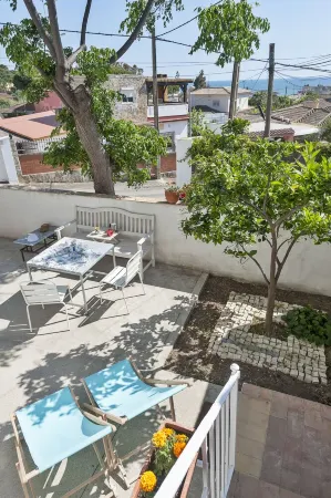 Sun apartment in Fuentebravía beach Отели рядом с достопримечательностью «Плайя де ла Пунтилья»