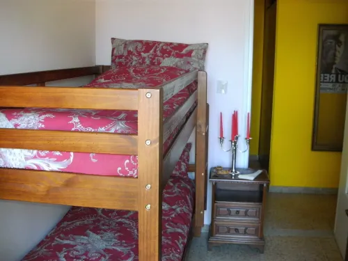 Villa with a stunning view of the Mediterranean Sea & sea alps, pets welcome.