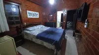 Cozy house in the best of Serra - view p Rio Ipojuca, prox center.