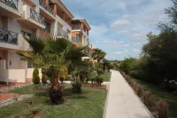 Corcovada Apartment Lot 33 with Pool in Albufeira Hotels in Montechoro