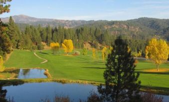 Terrace Lakes Resort