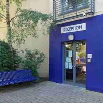 Victoria Lodge Apartments - Ucc Summer Beds Hotel Exterior