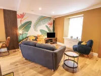 Feus Holiday Cottage - Homestays