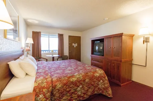 The River Inn Hotels in Three Rivers