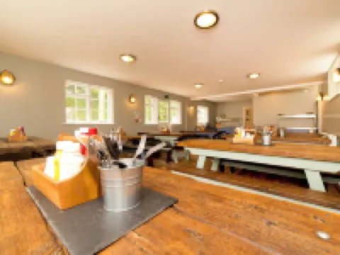 YHA Boggle Hole - Hostels