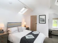 Big House Hotels in Penrhyndeudraeth