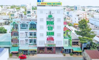 Bong Sen Xanh Hotel