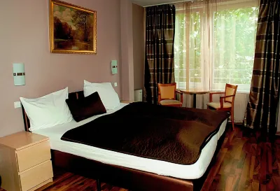 Pension Levi Hotels in Tiergarten