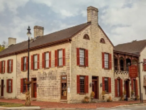 Talbott Inn Hotels in Bardstown