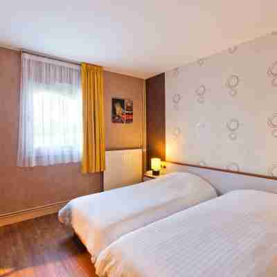 Hôtel du Circuit Magny-Cours Rooms