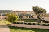 Eco Soul Ericeira Guesthouse - Adults Only - parking