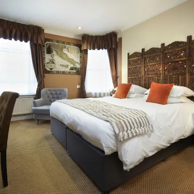 The Royal Adelaide Hotel Hotels near Legoland Windsor