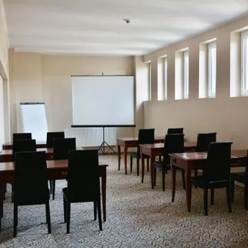 Komoda Club Residence