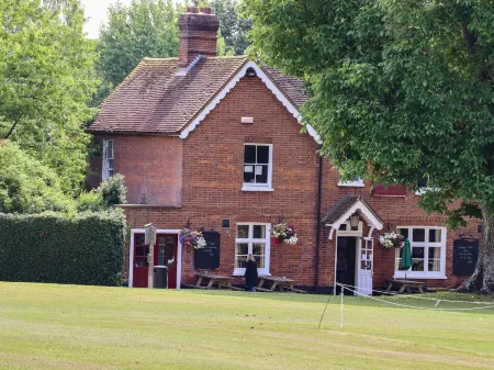 Oast Cottage Отели в г. Хантон