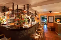 Mariners Hotel - bar