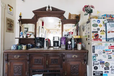 The Hostel California