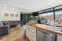 Renmark River Villas and Boats & Bedzzz