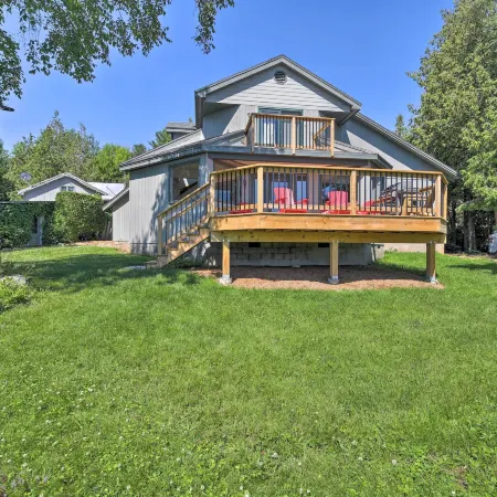 Plattsburgh Home w/ Deck on Lake Champlain