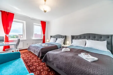 Great Polonia Świdnica City Center Отели в г. Собутка