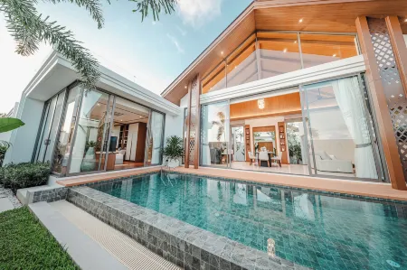 The Ozone Residences Bangtao Отели рядом с достопримечательностью «Банг Тао»