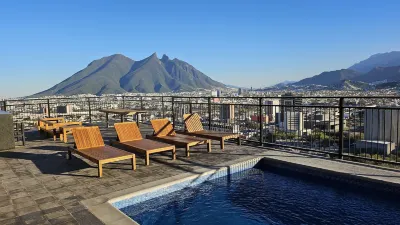 บาร์ริโอดับบลิว โดย Airhome โรงแรมใน