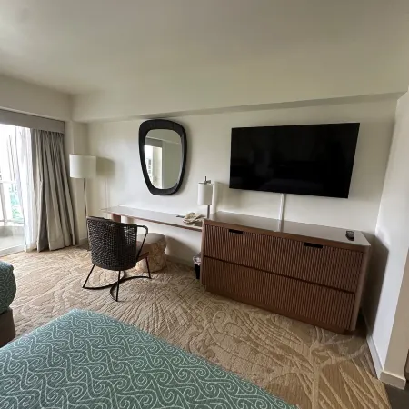 LSI Resorts at Ala Moana