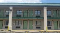 Travel Inn - Motels