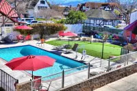 Royal Copenhagen Inn - Pools