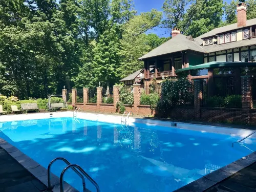 Gramercy Mansion