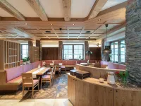 Hotel Untersberg Hotels near Wasserspiele Hellbrunn