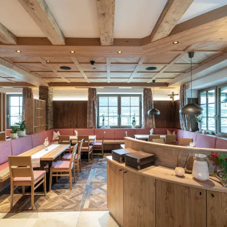 Hotel Untersberg Отели рядом с достопримечательностью «Фонтаны Хельбрунн»