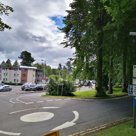 Perth Youth Hostel and Apartments