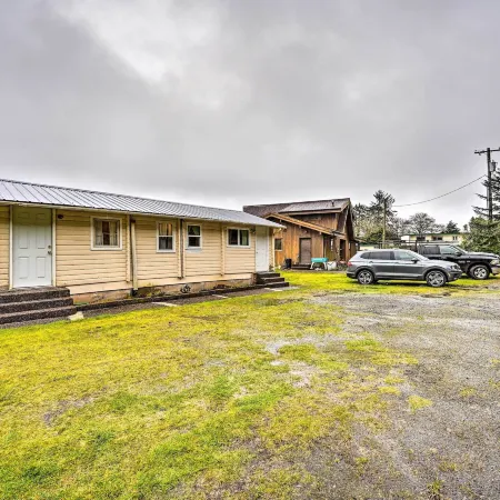 Waterfront Sekiu Escape - 9 Mi to Neah Bay!