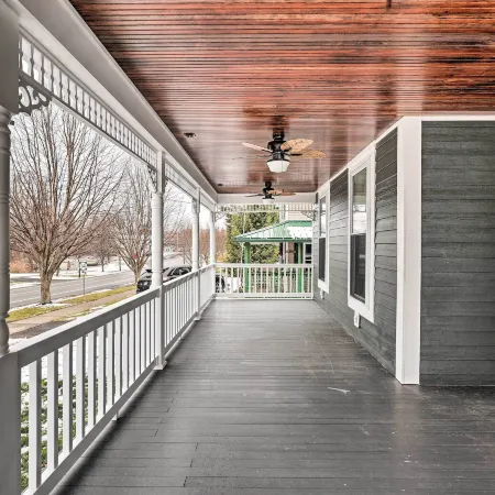 Walkable Sodus Point Retreat < 1 Mi to Lake