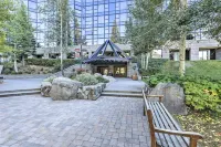 6 Mi to Lake Tahoe Everline Resort Retreat!