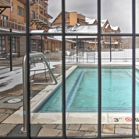 Slopeside Burke Mountain Condo w/ Fireplace!