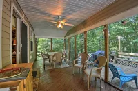 Pocono Mountain Home 1 Mi to Lake Wallenpaupack! - acceptant les animaux