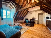 Domaine de la Villa du Moulin de Champie - Plaine de Versailles Hotels in Yvelines