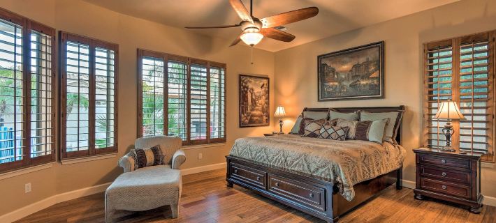 Heated Pool + Putting Green: Luxe Gilbert Home Hotels in Gilbert