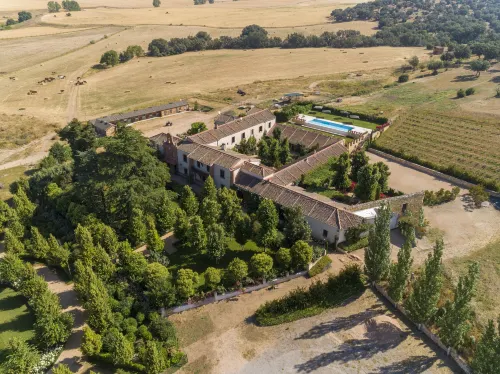 Hotel Caserío de Lobones Hotels in Tierras de Cantalejo y Santa Maria la Real de Nieva