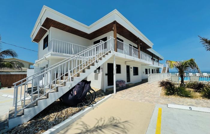 Melbourne Beach Resort & Surf Club