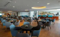 Queens Bay Hotel - servizio colazione