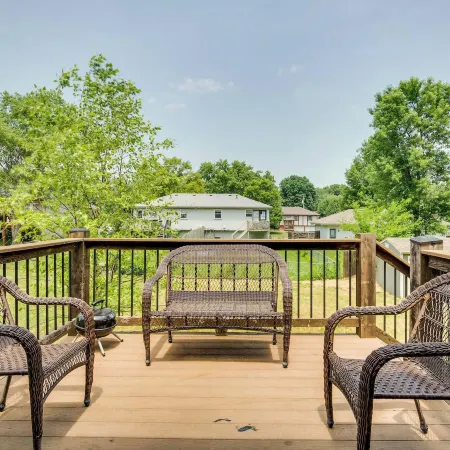 Cozy Missouri Retreat w/ Deck & Grill, Near Hiking