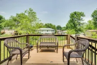 Cozy Missouri Retreat w/ Deck & Grill, Near Hiking