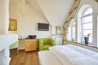 Hotel Zur Wartburg Hotels in Rietberg