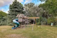 Fort Calhoun Home w/ Screened Porch + Playground! - Апартаменты