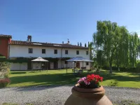 Borgo San Giusto Отели в г. 